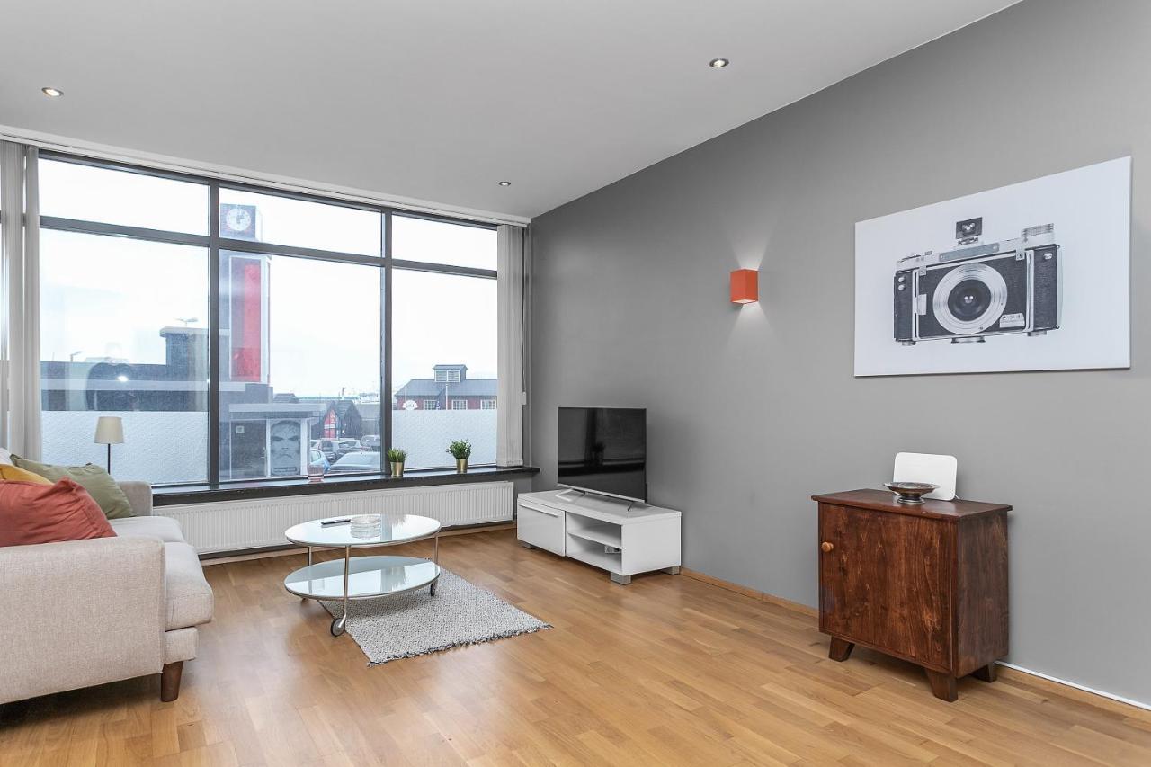 Sunny Apartment - By The Sea In City Center 雷克雅維克 外观 照片